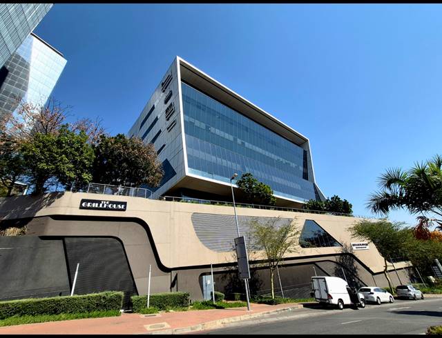 242M² OFFICE TO LET IN SANDTON CENTRAL